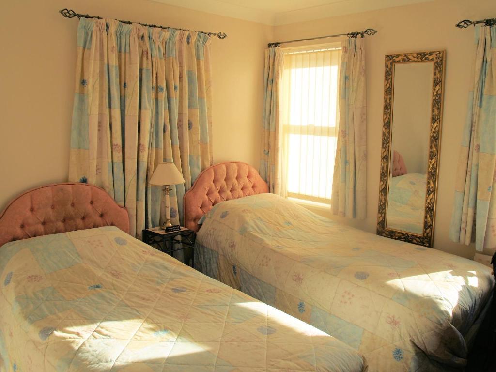 Meadow House Hotel Burwell  Екстериор снимка